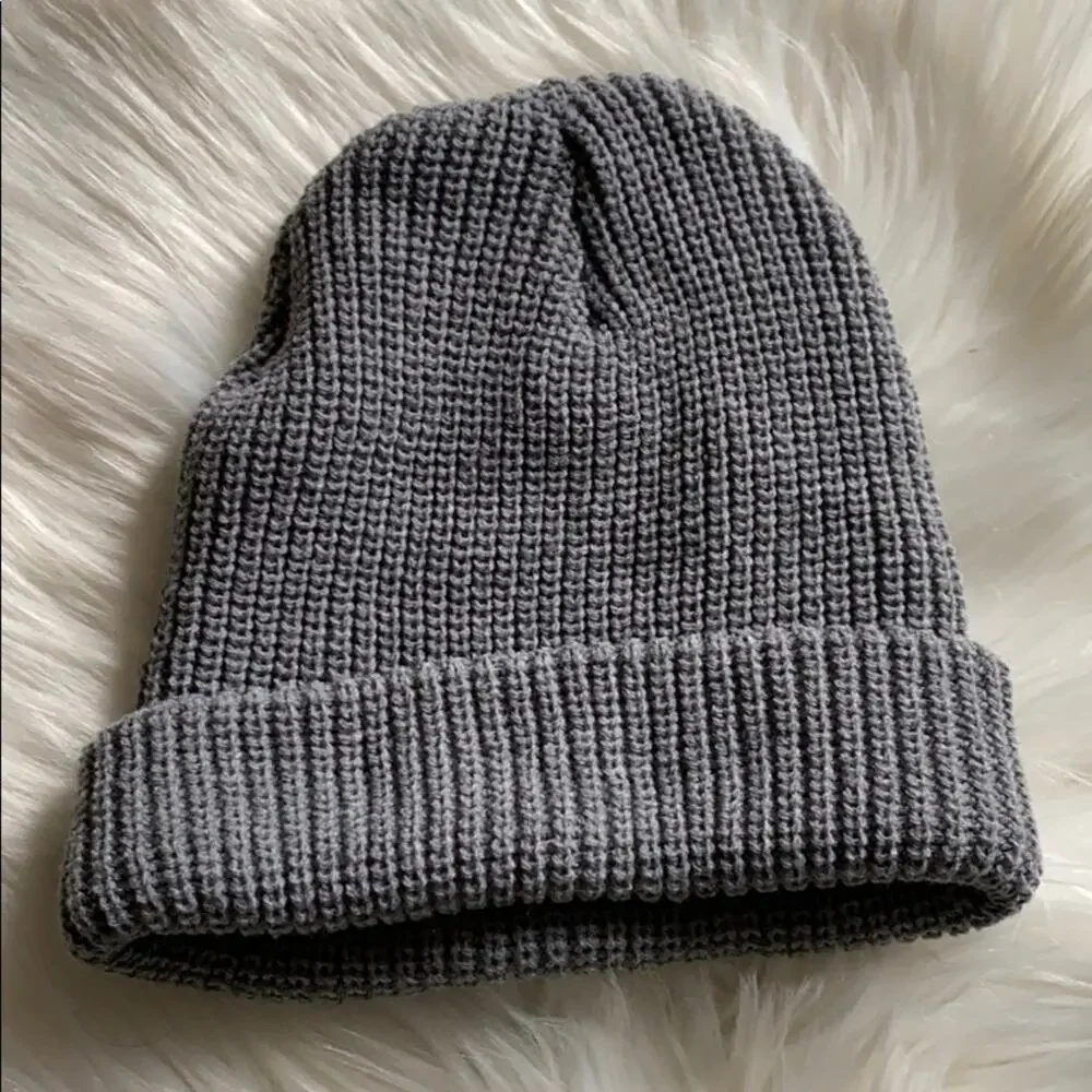 L. A. Hearts | Grey Knit Beanie